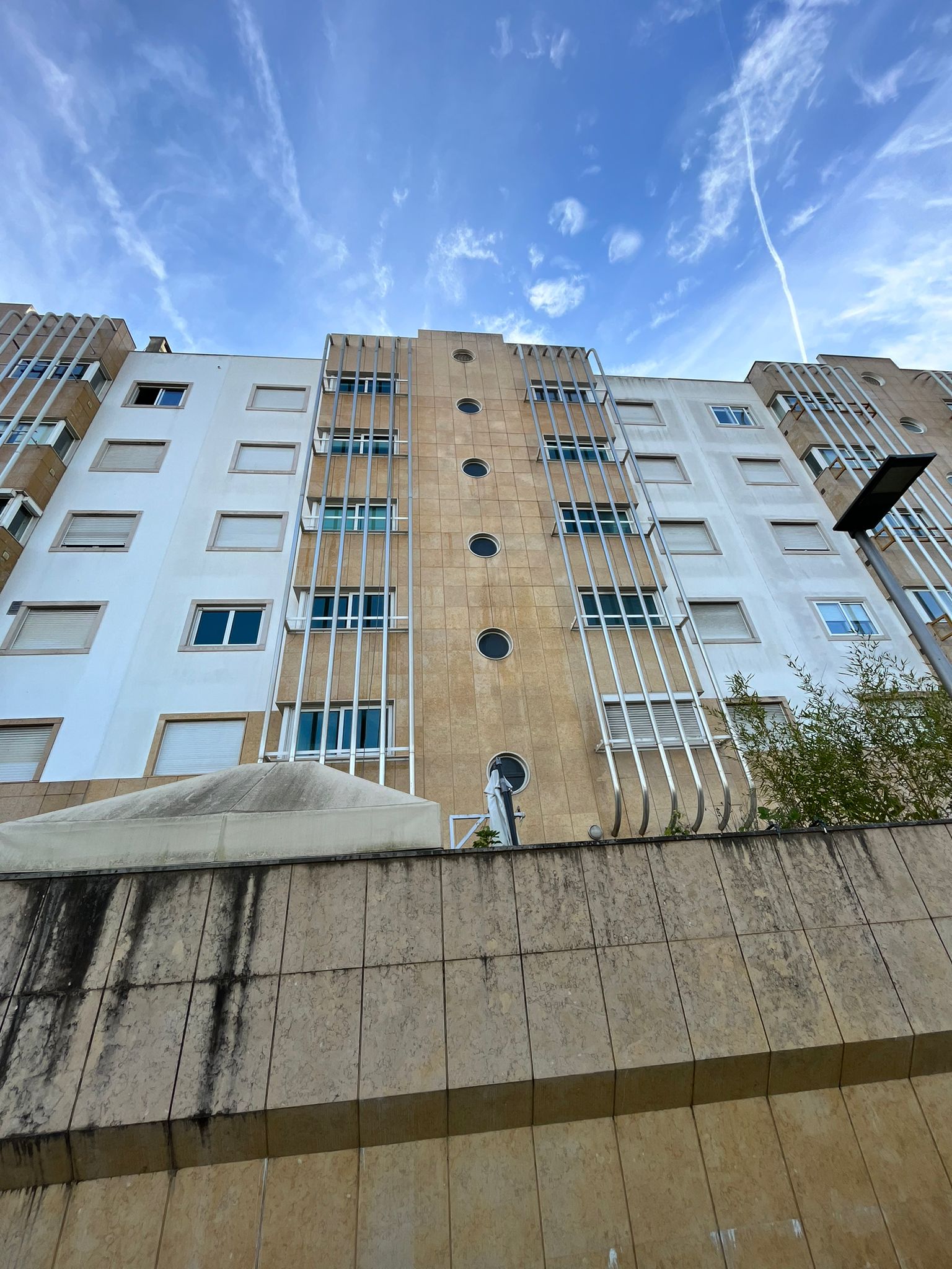 WhatsApp Image 2024-10-15 at 16.39.21 (1)