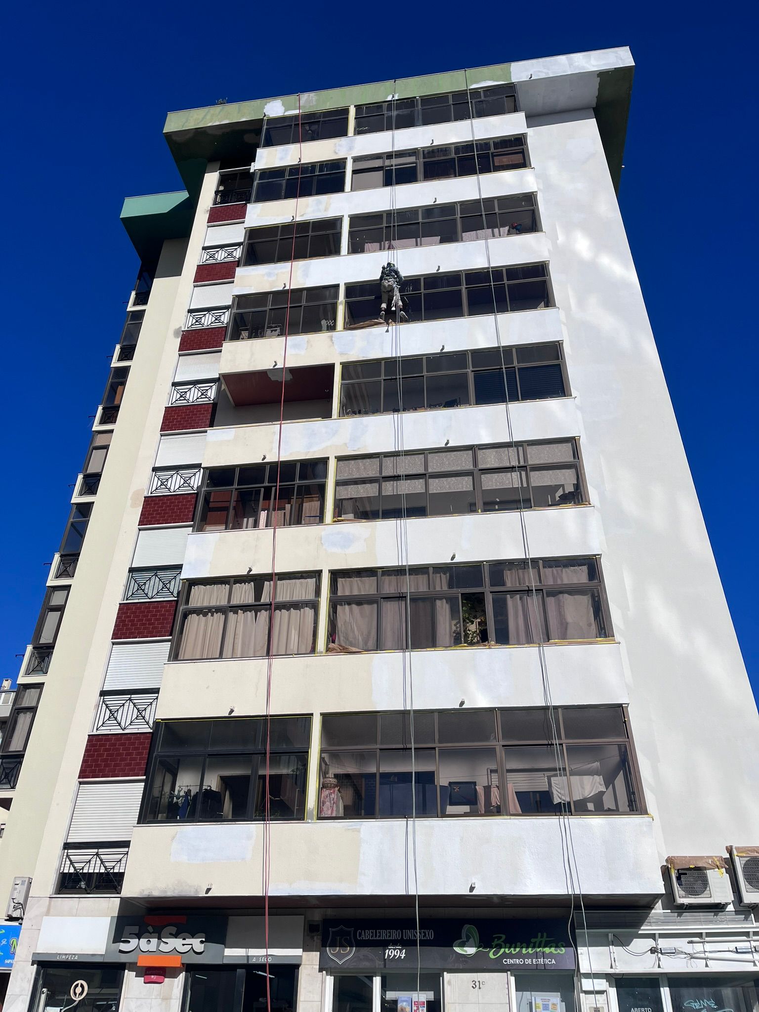 WhatsApp Image 2024-10-15 at 16.51.46 (2)