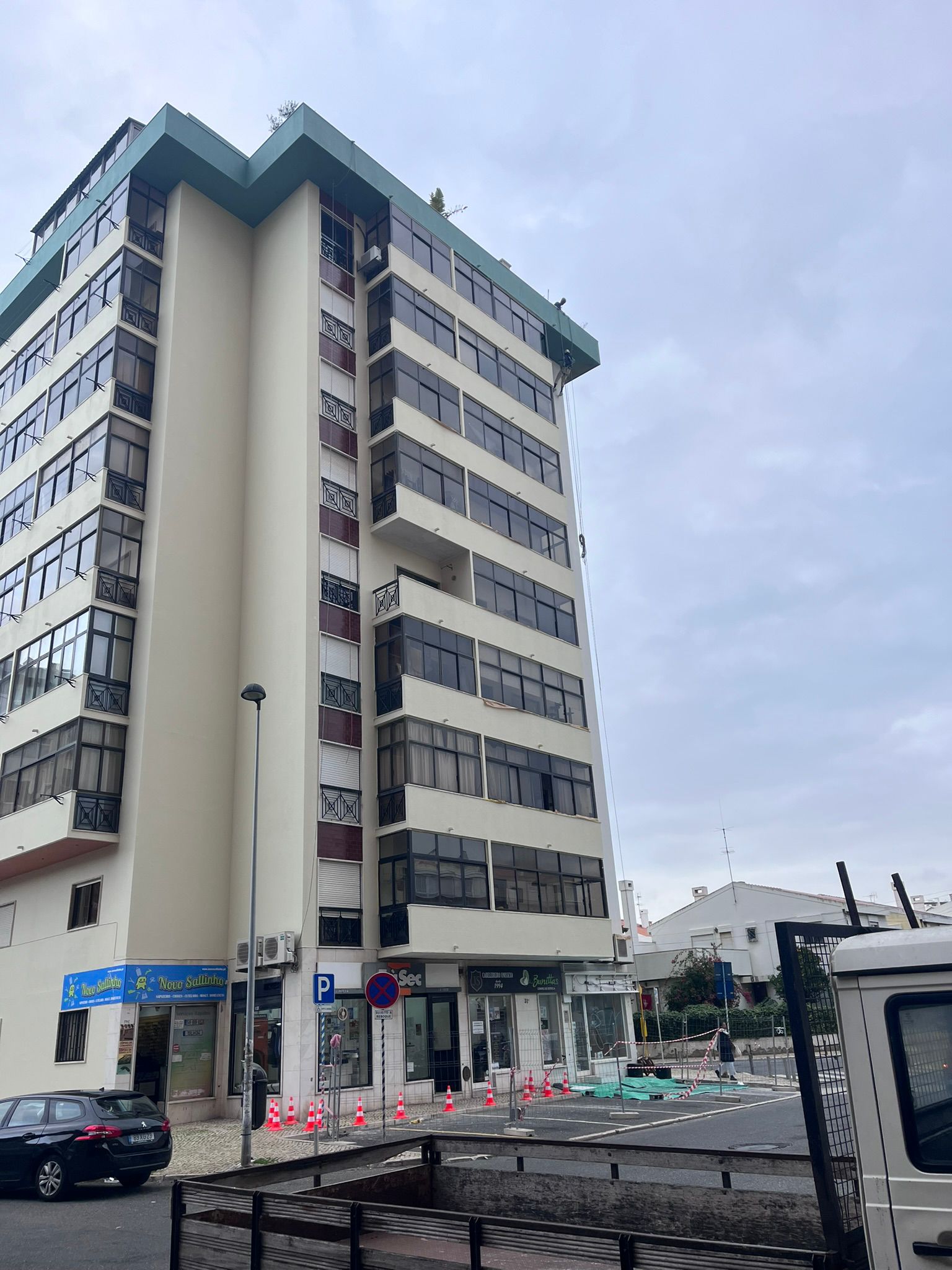 WhatsApp Image 2024-10-15 at 16.51.47 (3)