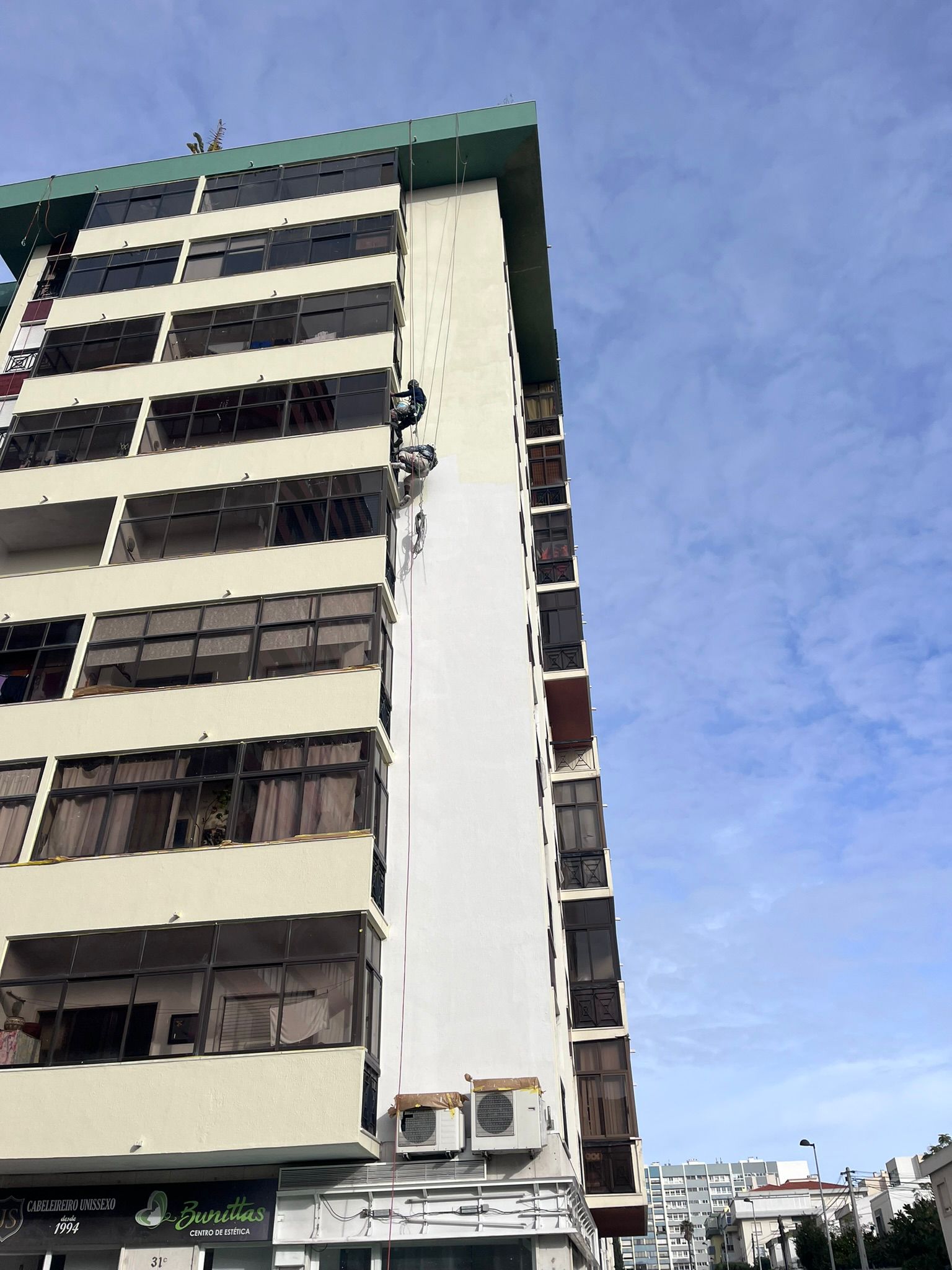 WhatsApp Image 2024-10-15 at 16.51.47 (4)