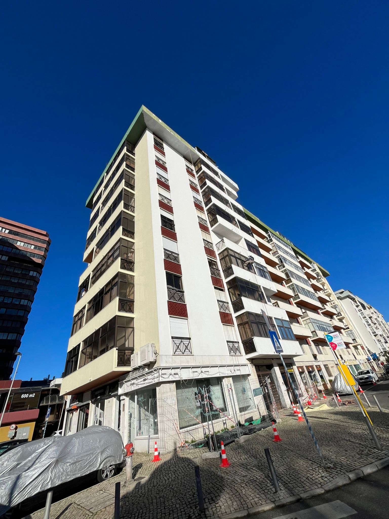 WhatsApp Image 2024-10-15 at 16.51.49 (1)