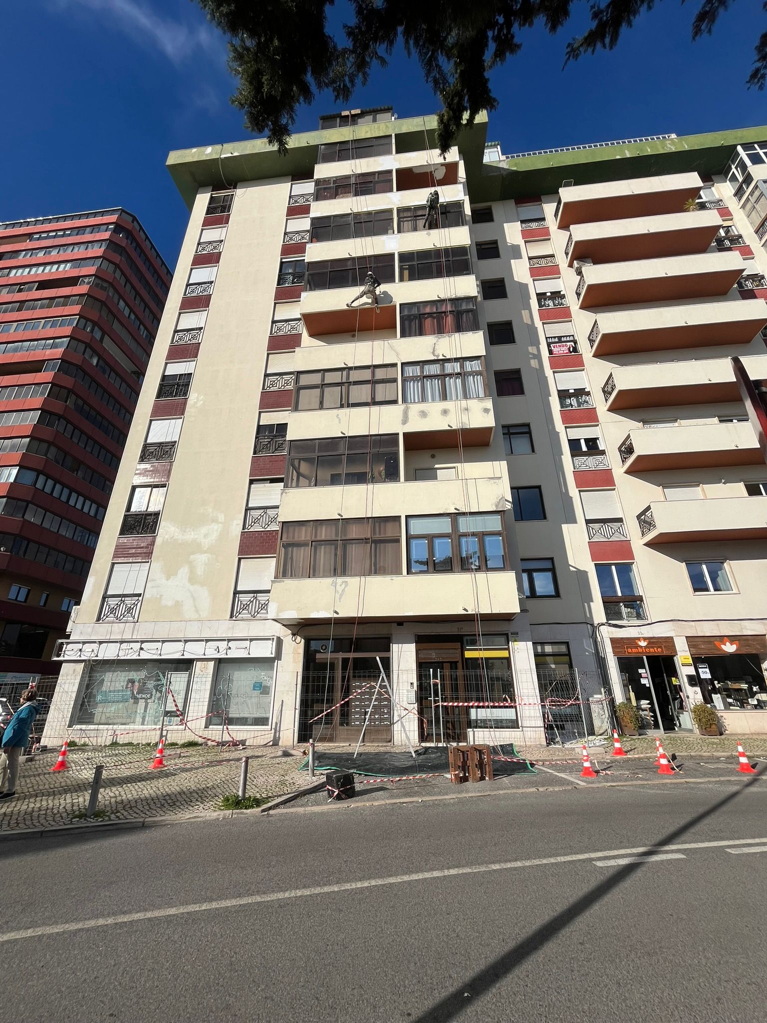 WhatsApp Image 2024-10-15 at 16.51.52