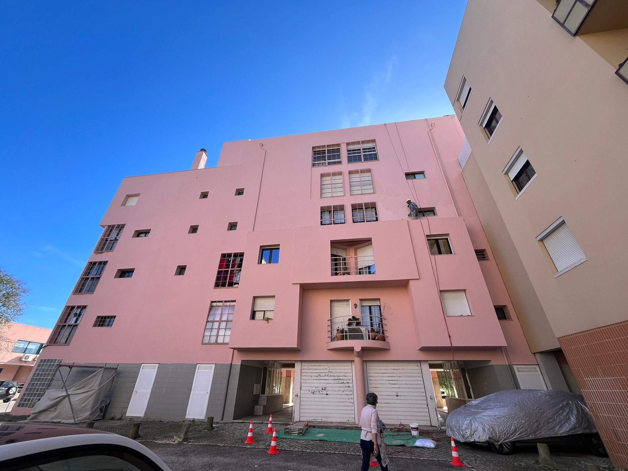 WhatsApp Image 2024-10-15 at 17.02.22