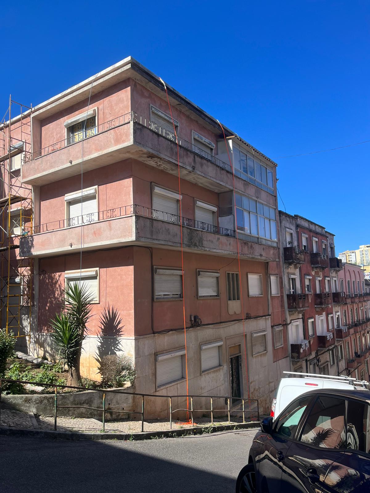 WhatsApp Image 2024-10-15 at 17.17.11 (1)