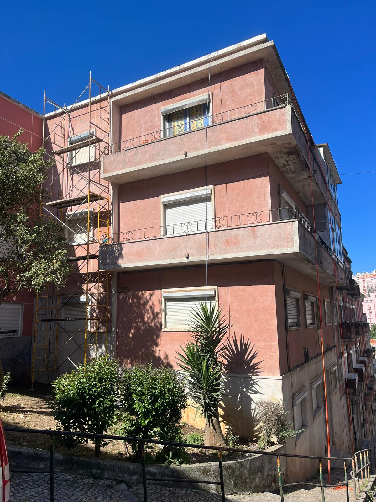 WhatsApp Image 2024-10-15 at 17.17.11 (2)