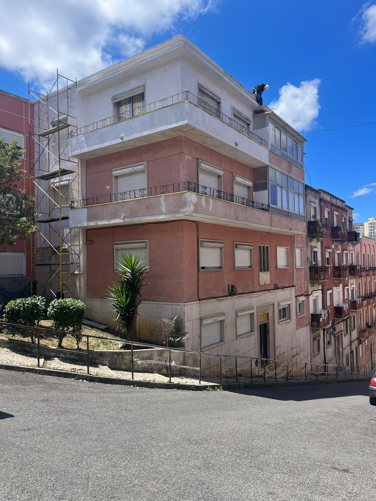 WhatsApp Image 2024-10-15 at 17.17.14