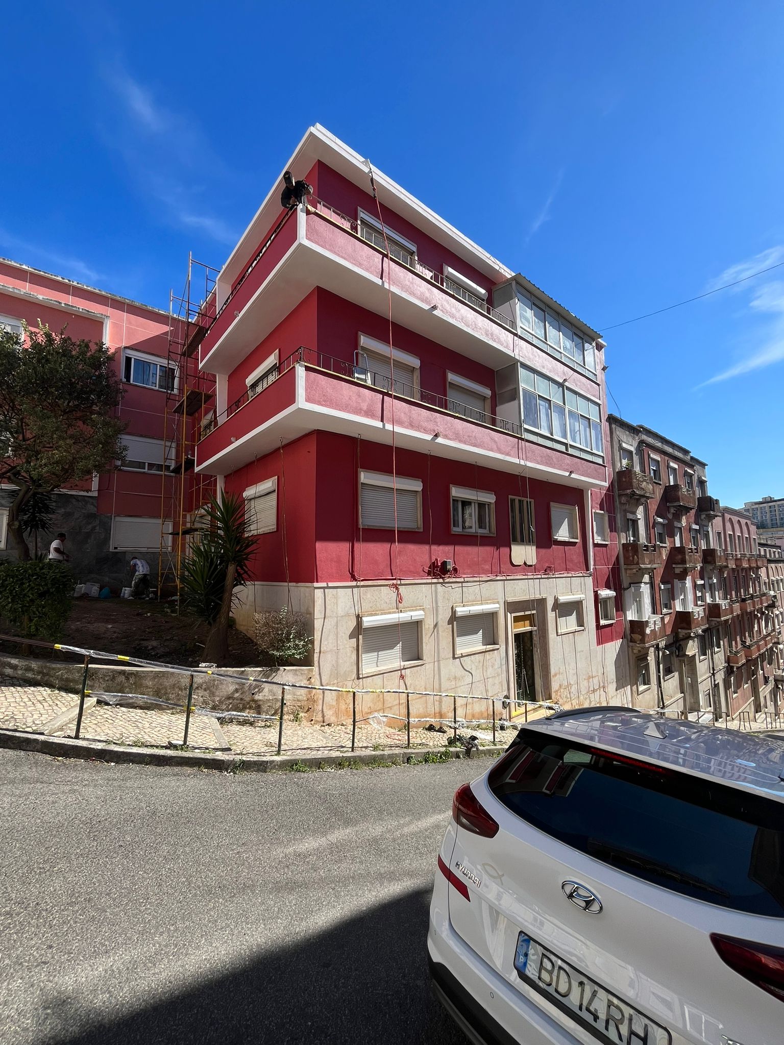 WhatsApp Image 2024-10-15 at 17.17.15 (1)