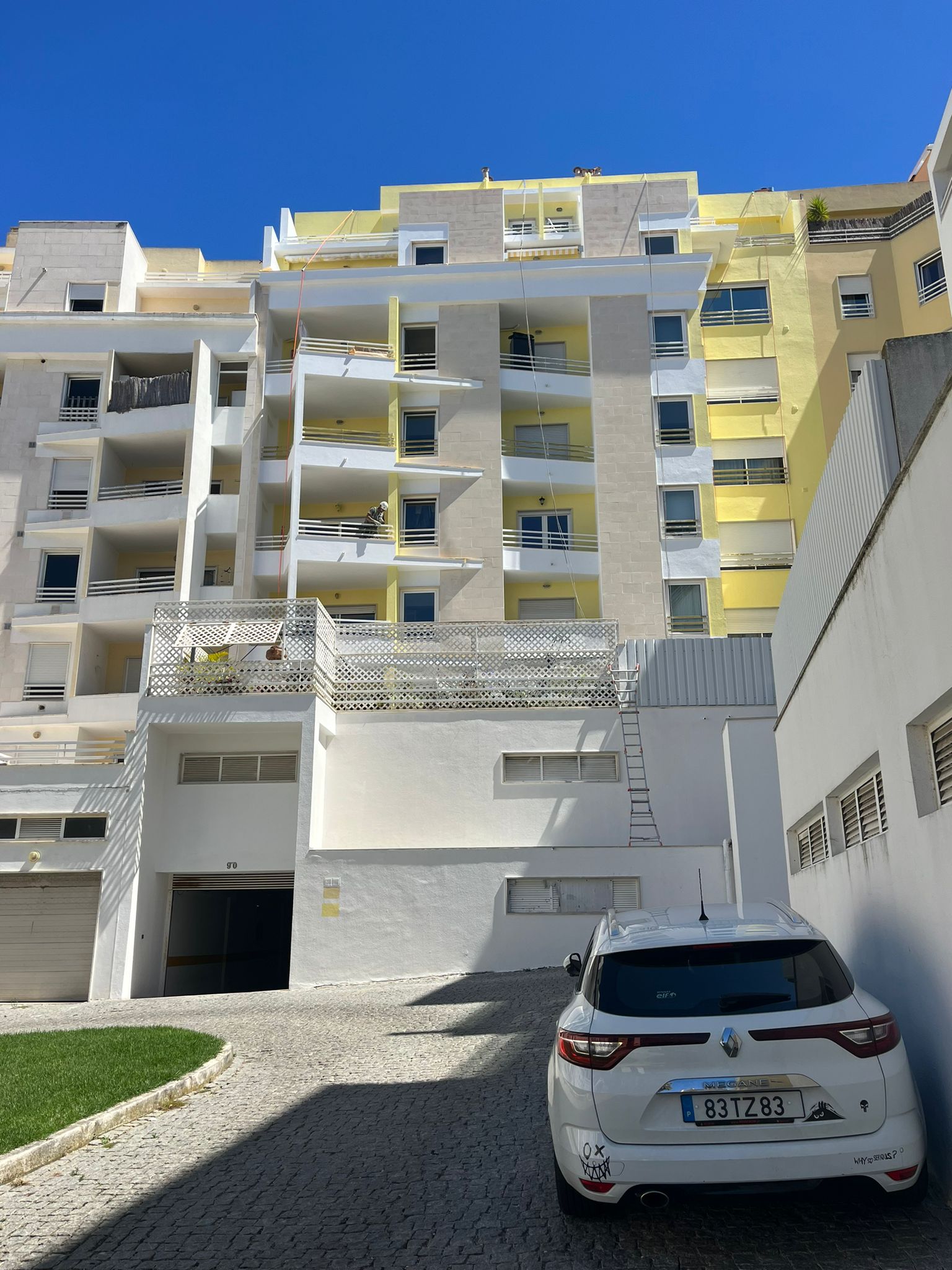 WhatsApp Image 2024-10-15 at 17.23.56 (3)