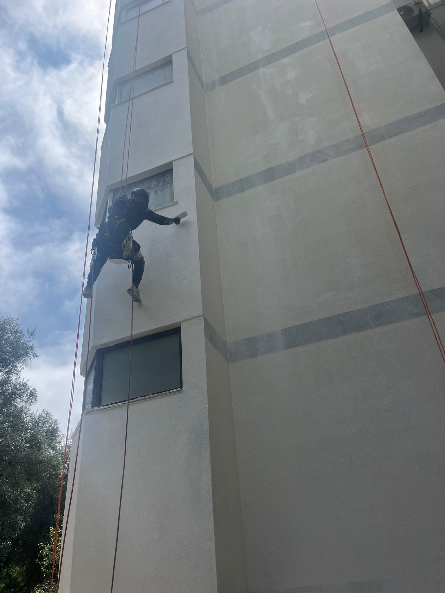 WhatsApp Image 2024-10-15 at 17.32.31 (3)